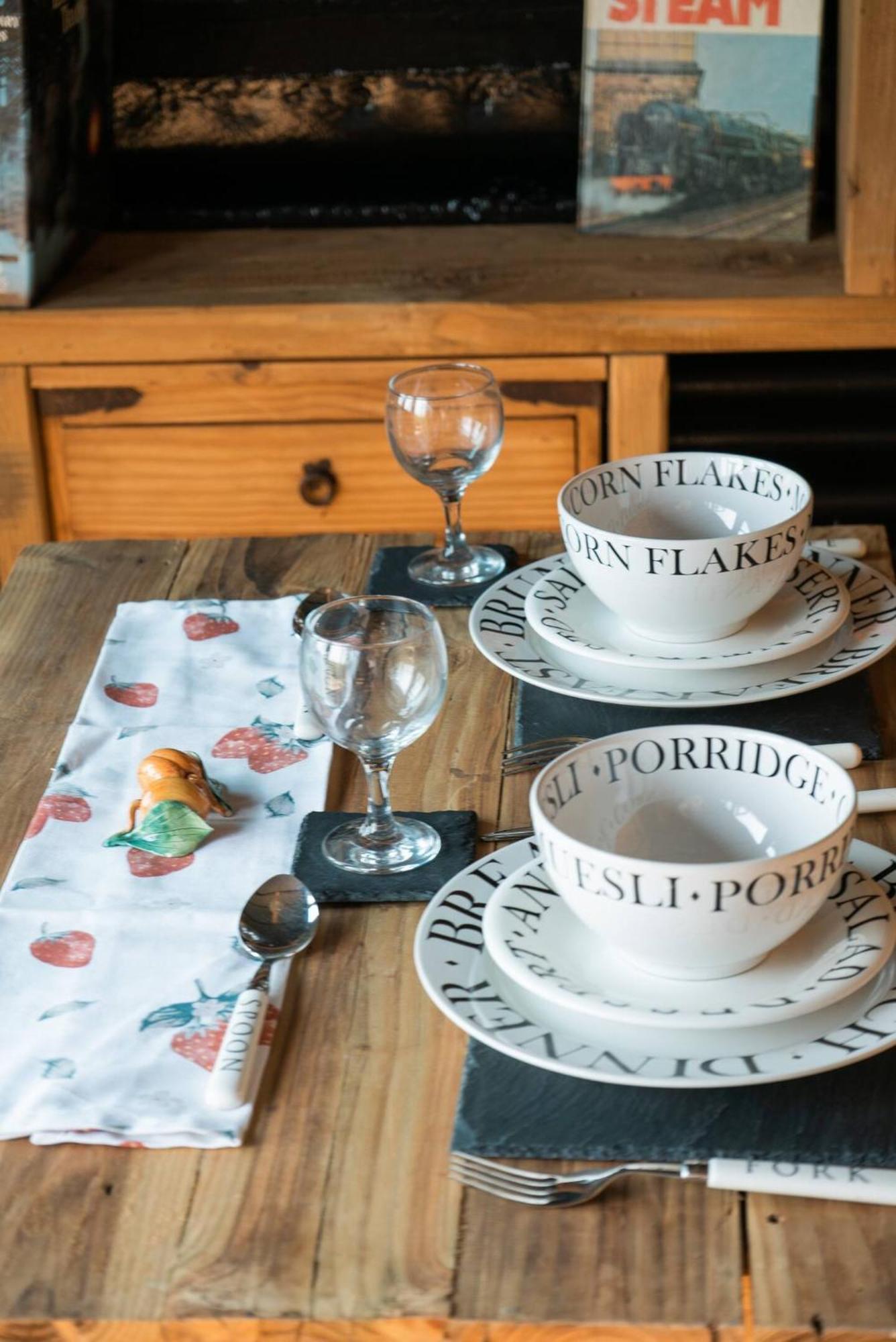 Swallowfield Glamping-Station Master Yeovil Zewnętrze zdjęcie