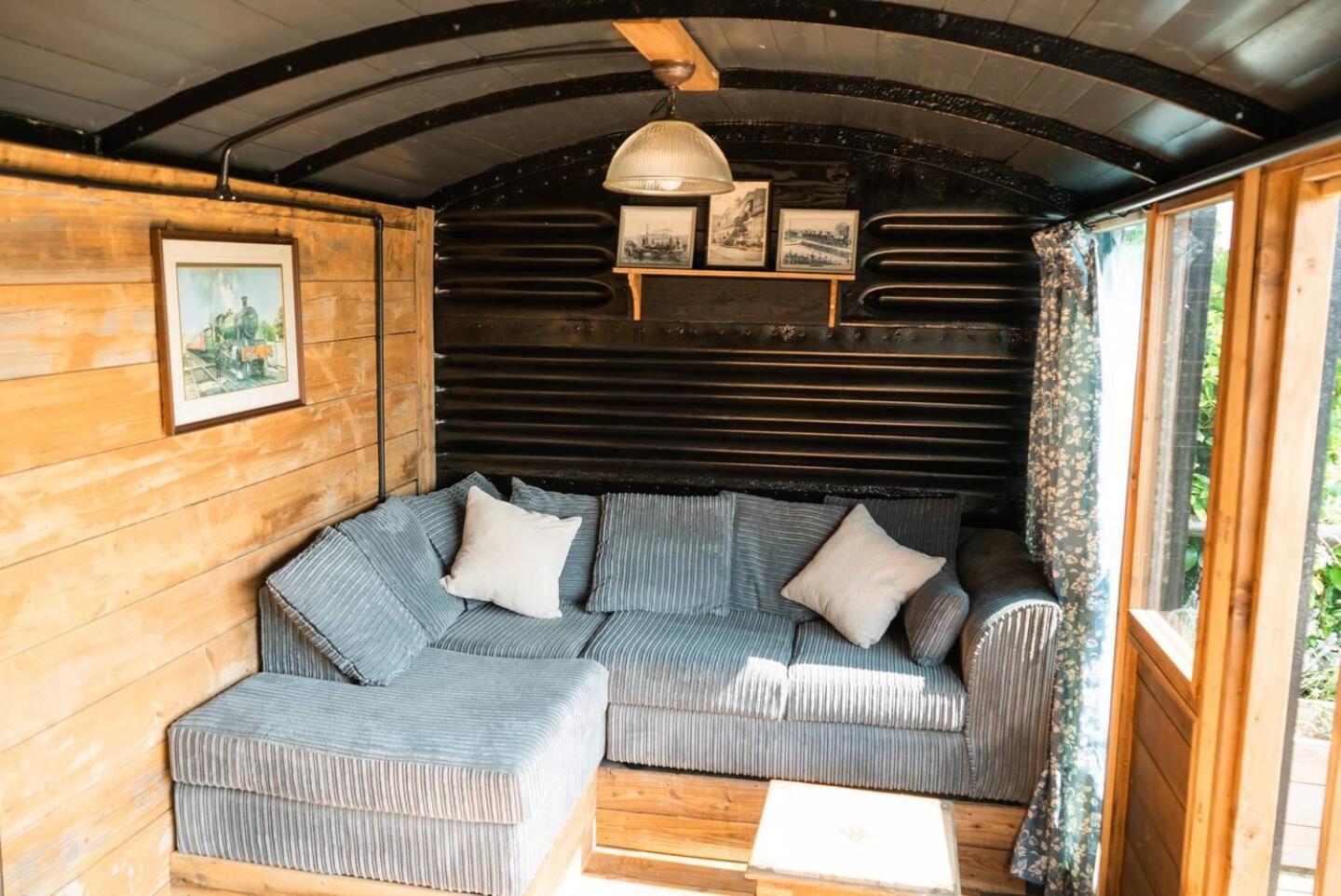 Swallowfield Glamping-Station Master Yeovil Zewnętrze zdjęcie