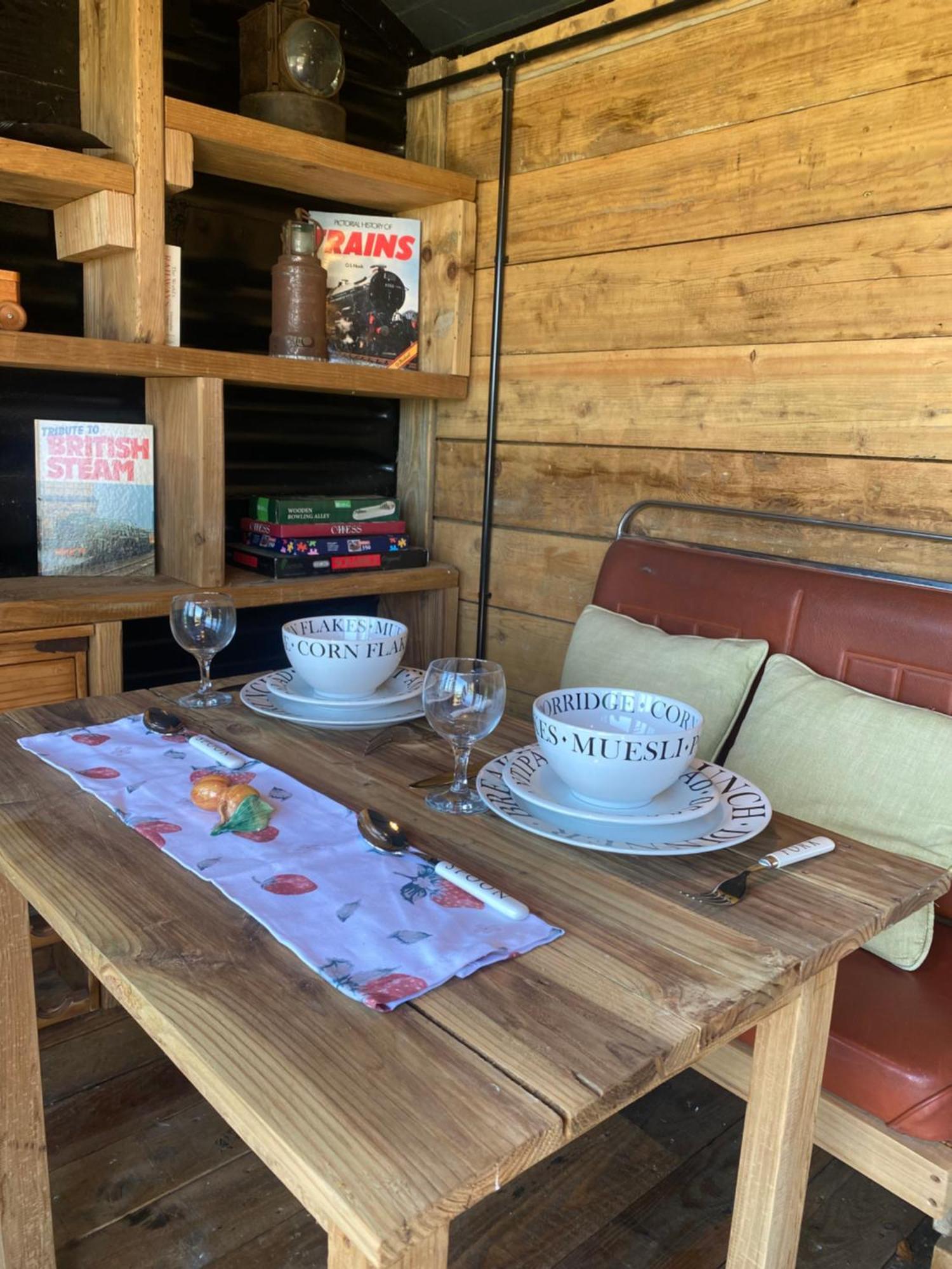 Swallowfield Glamping-Station Master Yeovil Zewnętrze zdjęcie
